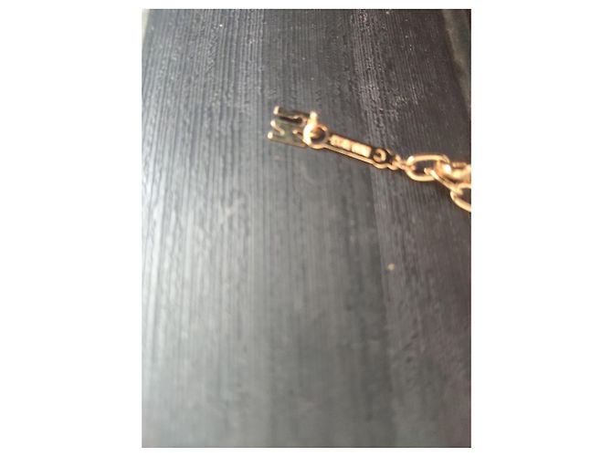 Collana Nina Ricci placcata in oro con pendente a forma di lucchetto D'oro - vista 2