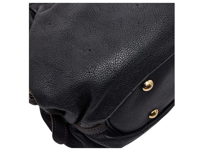 Borsa a Spalla in Pelle Monogram Mahina di Louis Vuitton Nero - vista 7