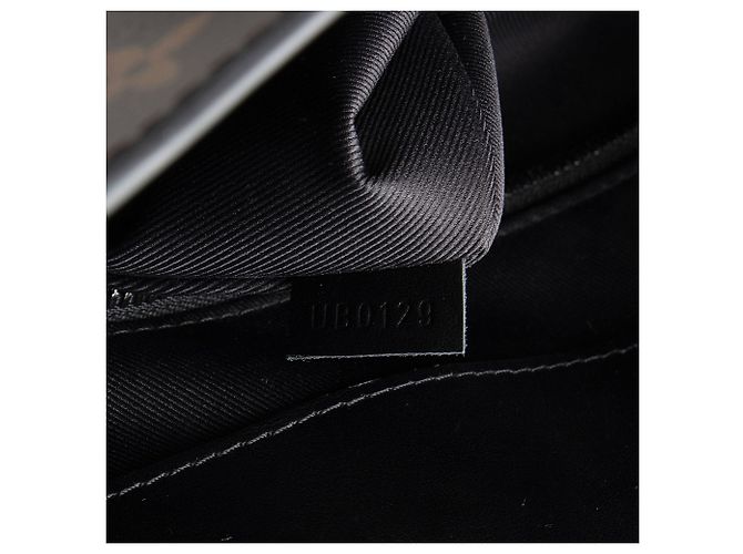 Borsa Tote Solar Ray in Tela Monogram Louis Vuitton Nero - vista 6