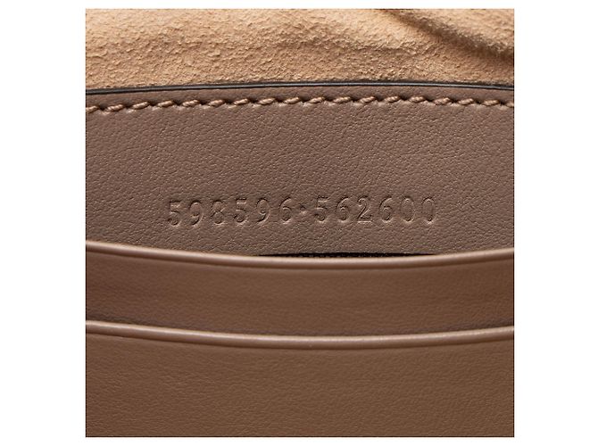 Gucci Matelassé Pelle GG Marmont Piccola Borsa a Spalla Marrone Beige - vista 6