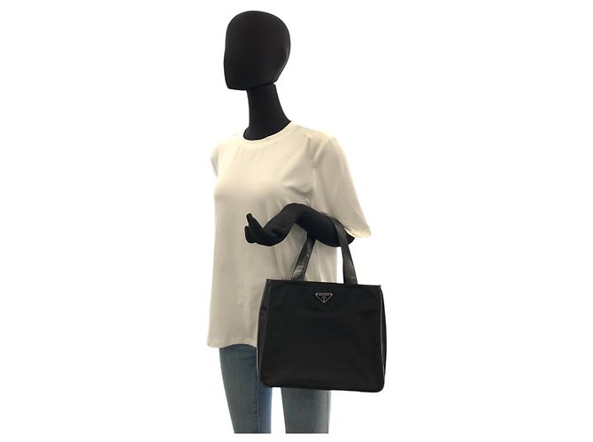 Prada Nylon-Leder Tessuto Logo Tote Schwarz - Ansicht 6