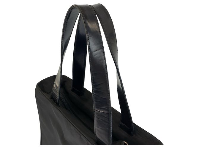Prada Nylon-Leder Tessuto Logo Tote Schwarz - Ansicht 8