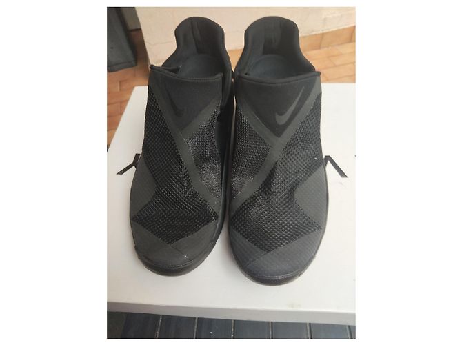 Nike Go Flyease Black Sneakers - view 3