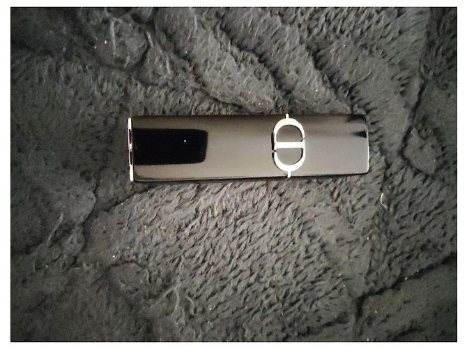 Estojo de batom Dior em tecido branco com chaveiro e batom Gold hardware - vista 5