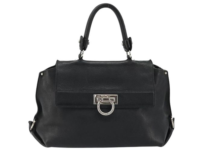 Borsa a mano in pelle nera e argento Gancini di Salvatore Ferragamo Auth bs34239 Nero - vista 13