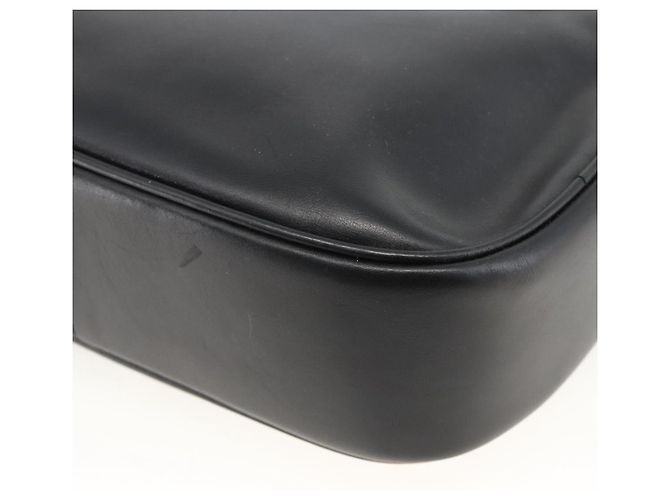 Borsa a spalla CÉLINE Carrozza in pelle nera e oro Auth BA11909 Nero D'oro - vista 15
