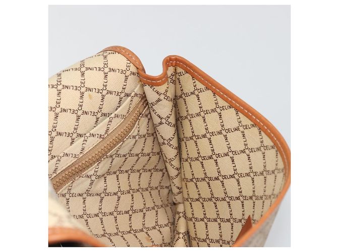 Céline Clutch in tela Macadam CELINE PVC Beige Oro Auth ARZ901 D'oro - vista 19