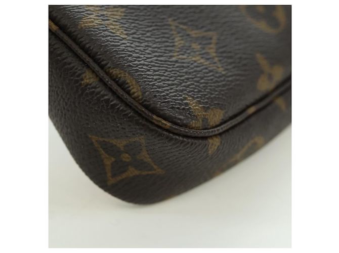 LOUIS VUITTON Monogram Vivienne Mini Pochette Accesorios M81633 Auth YKZ562SAM Monograma - vista 17