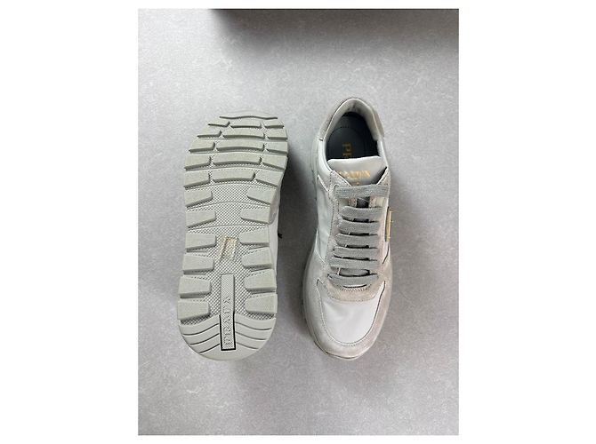 Sneakers Prada in pelle e camoscio Bianco Grigio - vista 5
