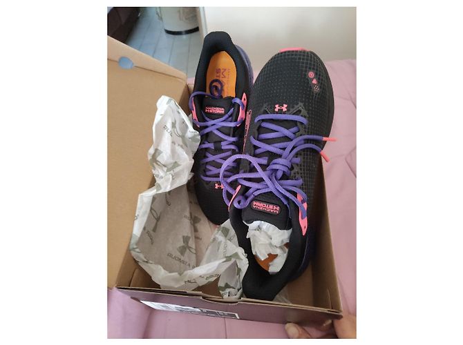 Autre Marque Baskets de course Under Armour HOVR Machina Storm Noir Rose Violet - vue 3