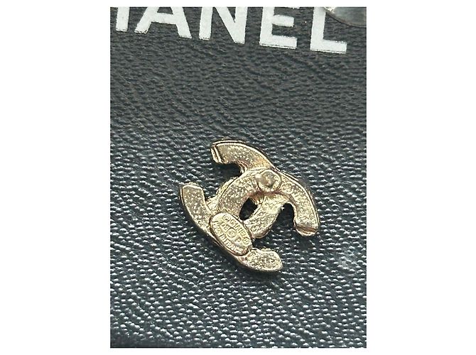 Orecchini Chanel dorati in metallo D'oro - vista 3