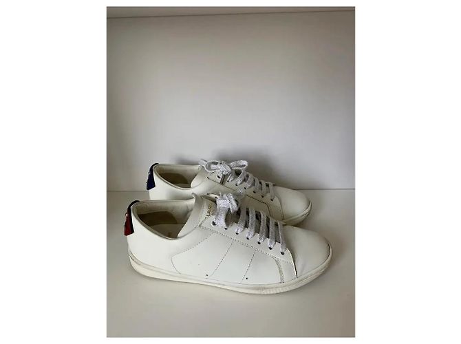 Sneakers Saint Laurent Court in pelle bianca - vista 3