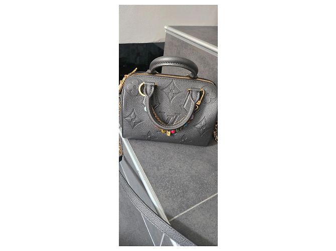 Louis Vuitton Borsa Bandoulière Speedy 20 Grigio - vista 4
