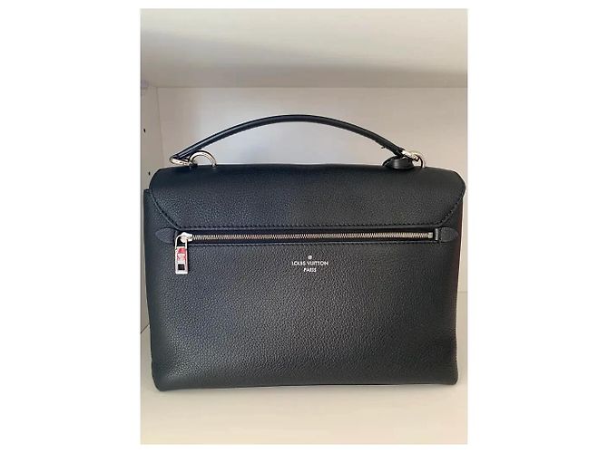 Louis Vuitton Mylockme Bolsa de couro granulado Preto e Creme - vista 2