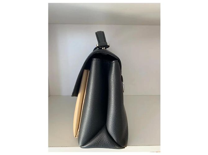 Louis Vuitton Mylockme Bolsa de couro granulado Preto e Creme - vista 5