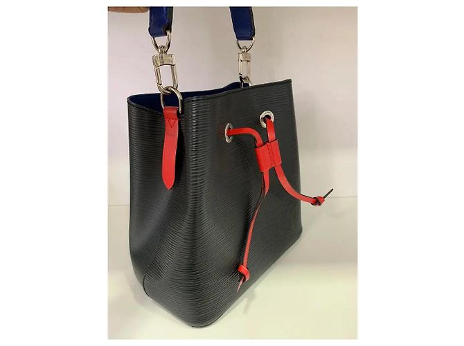 Néonoé Louis Vuitton Néonoè BB Borsa a Secchiello in Pelle Epi Nera Nero - vista 2