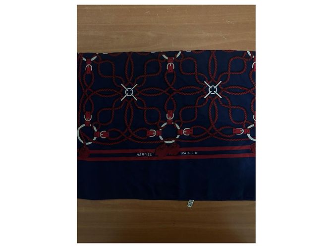 Foulard in seta Hermès Blu Navy e Rosso Motivo Corda - vista 4