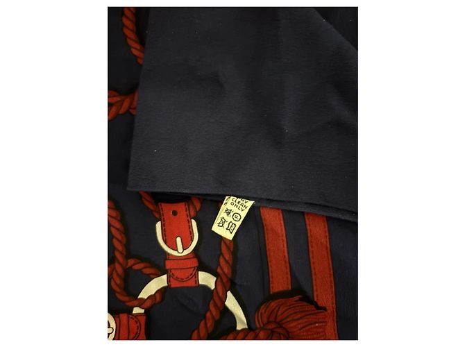 Foulard in seta Hermès Blu Navy e Rosso Motivo Corda - vista 5