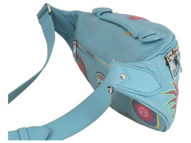 Bumbag Marsupio Maxi Taurillon Faces in blu Yayoi Kusama di Louis Vuitton Blu chiaro - vista 5