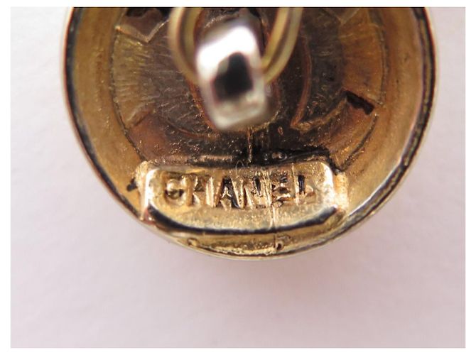 VINTAGE CHANEL CC LOGO RUNDE GOLDENE MANCHETTENKNÖPFE - Ansicht 4
