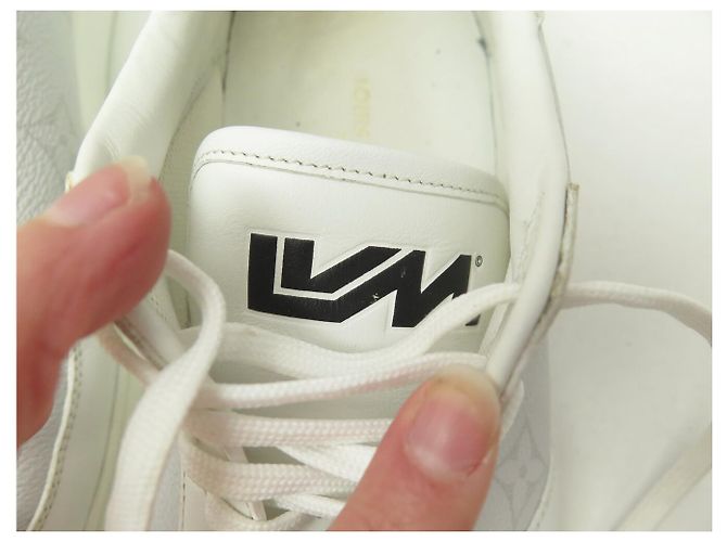 SNEAKERS LOUIS VUITTON RIVOLI MONOGRAM 1A5HW2 6 40.5 Crudo - vista 9