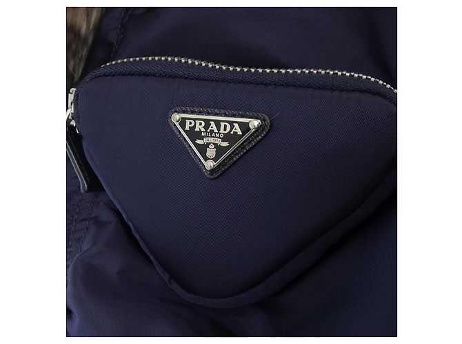 Cappotto in Re-Nylon Prada Blu - vista 7