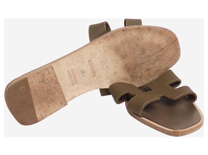 Hermès Etoupe Oran Sandalen - Größe EU 38.5 Braun - Ansicht 6