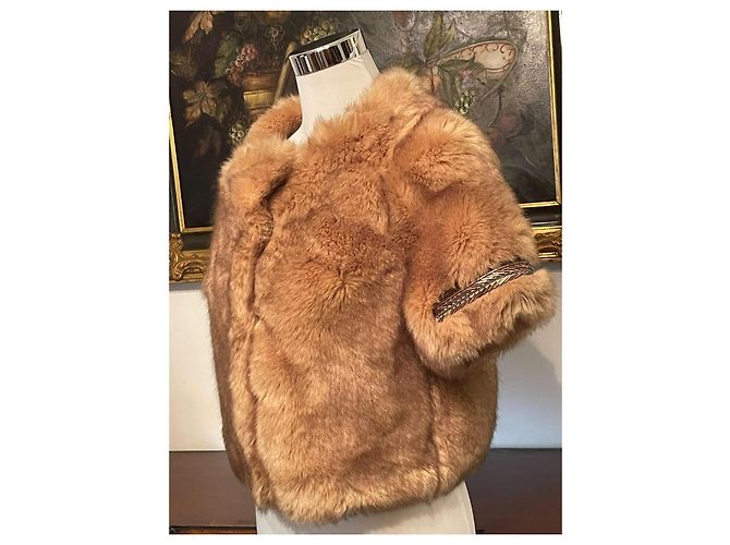 Wunderschöner Kunstpelz-Mink-Effekt-Cape PATRIZIA PEPE Beige - Ansicht 3