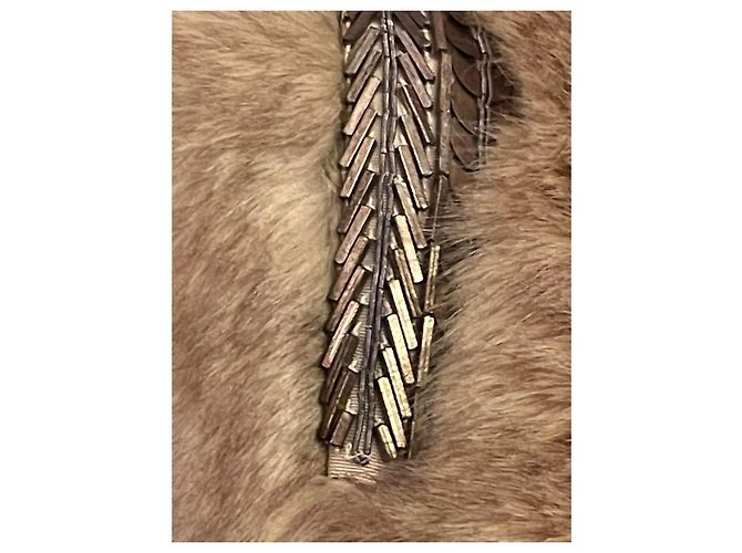 Wunderschöner Kunstpelz-Mink-Effekt-Cape PATRIZIA PEPE Beige - Ansicht 4