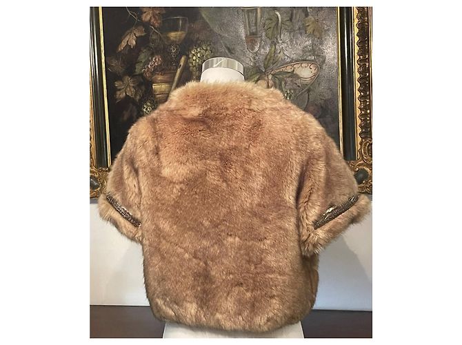 Wunderschöner Kunstpelz-Mink-Effekt-Cape PATRIZIA PEPE Beige - Ansicht 5