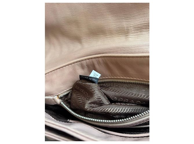Borsa in pelle Prada Vitello Shine beige Rosa - vista 13