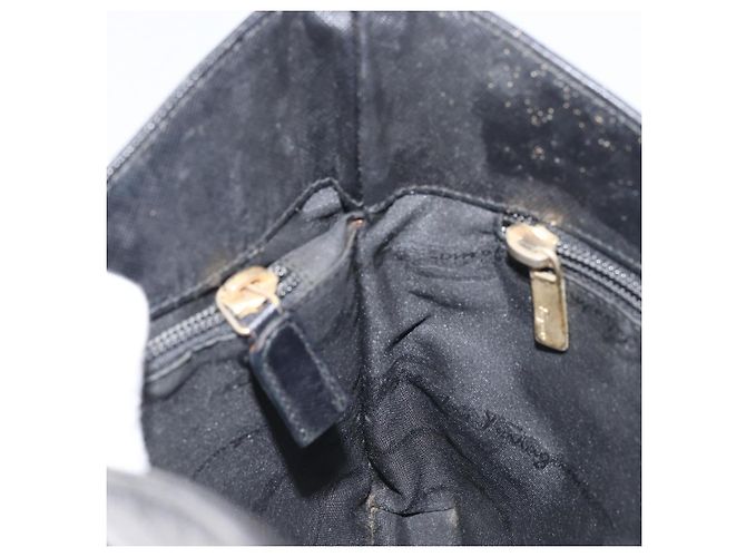 Bolsa de Ombro Gancini em Couro Preto e Dourado Auth BA11825 da Salvatore Ferragamo - vista 18
