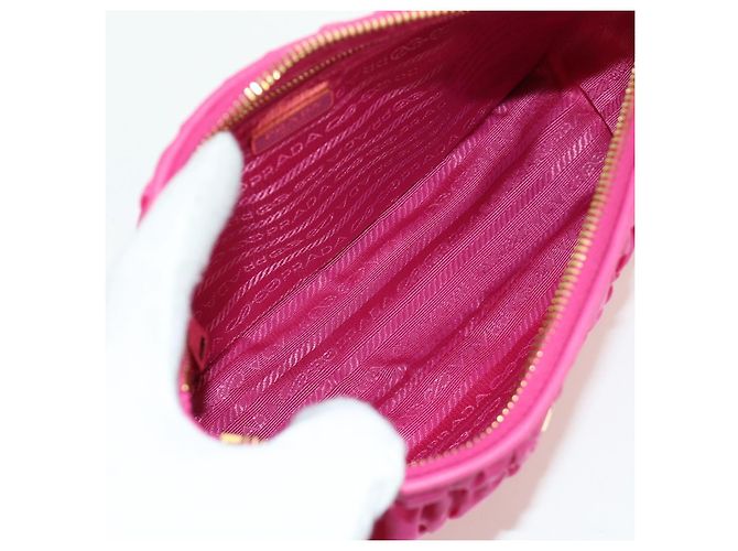 Borsa a spalla con catena Prada in nylon rosa e oro 1BH152 Auth SW2261SAM D'oro - vista 10