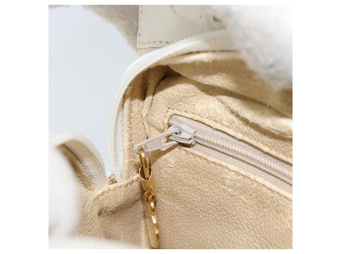 Gucci Borsa a Spalla Micro GG Supreme PVC Bianco Oro 007 115 0114 Auth AMZ052 D'oro - vista 22