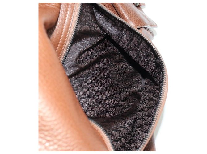 Borsa a mano in pelle marrone e argento Christian Dior Gaucho Saddle Auth BAZ225SAV - vista 24