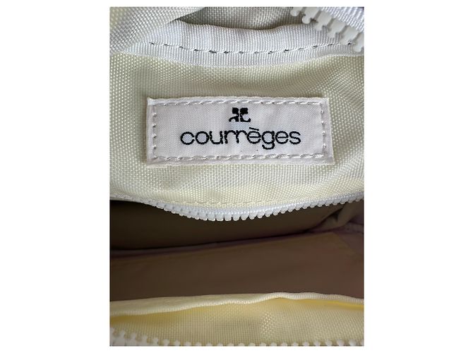 Sac en polyester monogramme multiway Courreges vintage violet neuf avec étiquette - vue 6