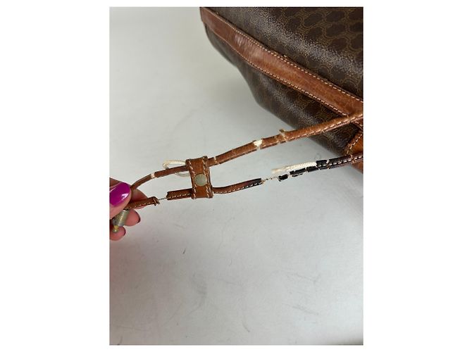 Céline Vintage Celine Triomphe Monogramm SEAU Ledertasche Braun - Ansicht 12
