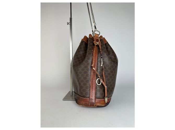 Céline Vintage Celine Triomphe Monogramm SEAU Ledertasche Braun - Ansicht 6