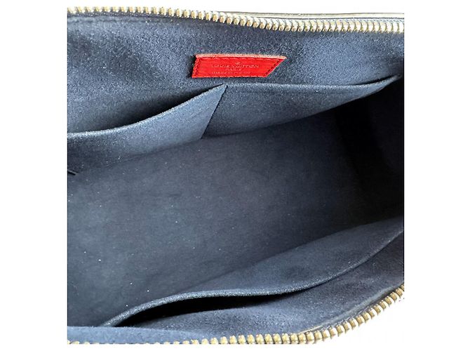 Borsa tote in pelle Epi Louis Vuitton Nero Rosso Blu navy - vista 11