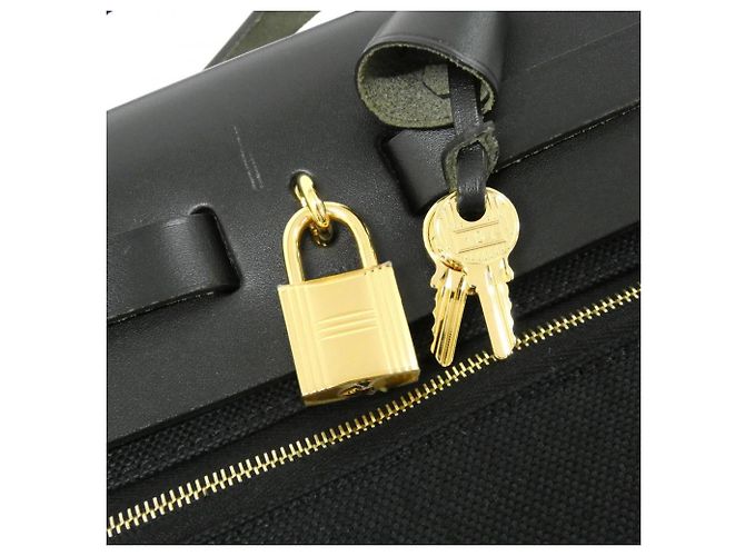Hermès Herbag Zip PM Handtasche Schwarz - Ansicht 4