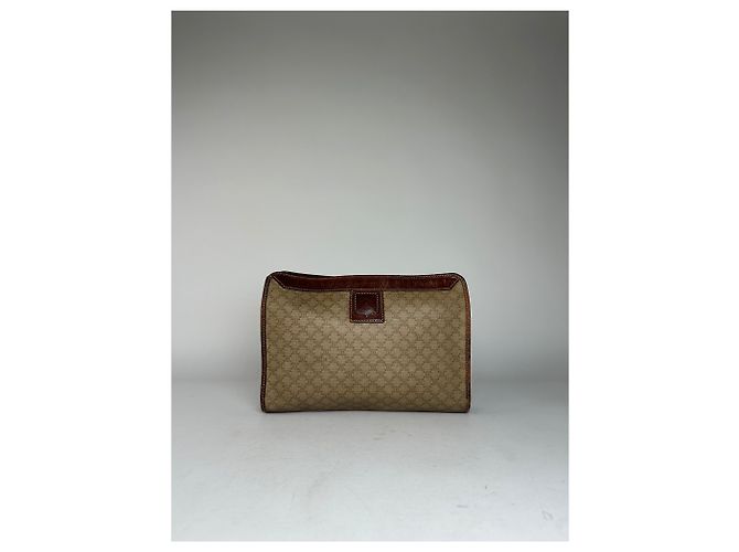 Céline Clutch in pelle monogramma Triomphe Celine Paris vintage beige marrone - vista 12
