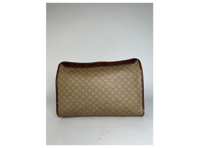 Céline Clutch in pelle monogramma Triomphe Celine Paris vintage beige marrone - vista 13