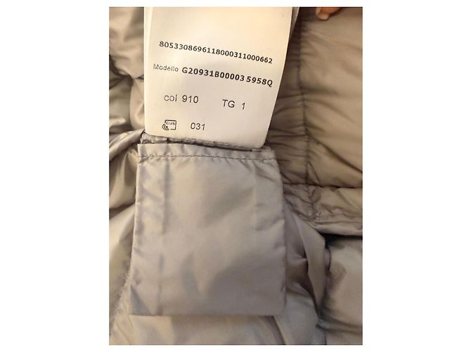 Chaqueta Moncler de Plumas Gris Acolchada - vista 8