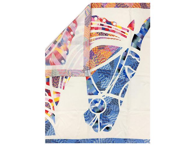 Hermès: RARO Sciarpa/Quadrato edizione speciale "Abito da Sera" Sete Marmo 90 cm Multicolore - vista 2