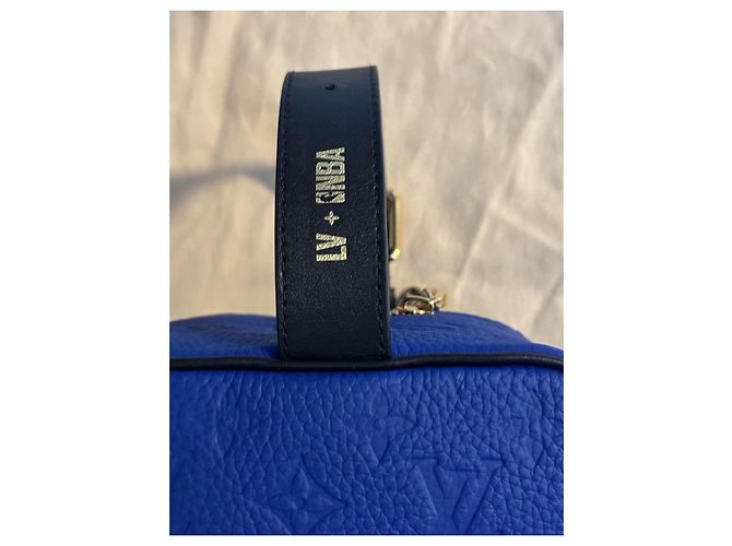 Clutch Louis Vuitton x NBA Blu Pelle di Vitello - vista 4