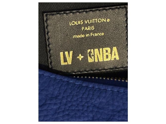 Clutch Louis Vuitton x NBA Blu Pelle di Vitello - vista 9