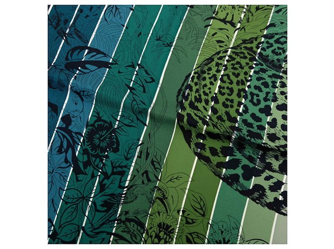 Foulard Hermès Carré 90 Jungle Love Multicolore Verde Blu navy - vista 4