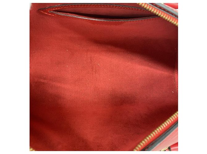 Borsa Soufflot Epi M52227 di Louis Vuitton Rosso - vista 4