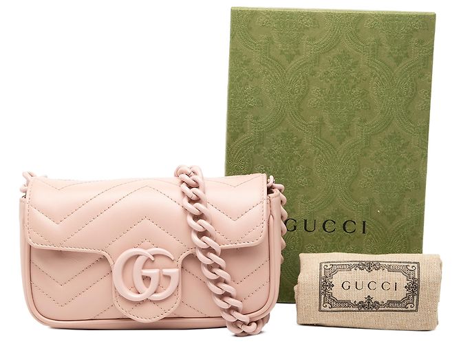 Belt bag in pelle matelassé GG Marmont rosa monocromatica Gucci - vista 12