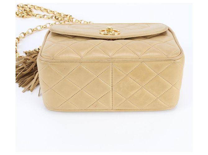Borsa a Spalla in Pelle Chanel Matelassé Diana Flap Marrone Beige - vista 6
